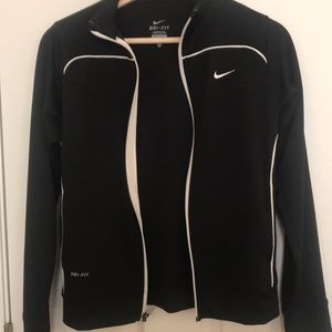 nike dri-fit jacket